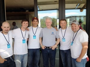 Clinton complimented students for the Solar Decathlon house’s architectural and design elements, as well as its energy and resource conservation features. Pictured with the Clinton (from left to right) are: architect Philip Horton, a lecturer in The Design School at ASU; John Cribbs, who recently earned a master’s degree in architecture at ASU; Ali Abbaszadegan, an ASU architecture and landscape architecture graduate student; and ASU architecture graduate students Tyler Sternberg and Jared Malone. Photo courtesy Matt Fraser.