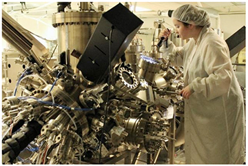COMBINATION OF TWO SOLAR TECHNOLOGIES HOLDS PROMISE FOR MORE EFFICIENT AND CHEAPER SOLAR POWER