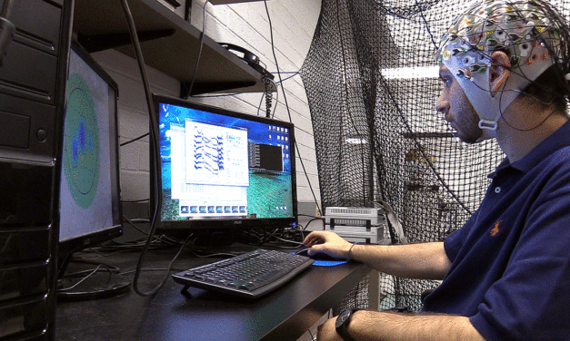 DECODING THE BRAIN TO CONTROL A SWARM OF DRONES