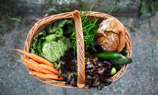 4 SCIENCE-BACKED HEALTH BENEFITS OF EATING ORGANIC