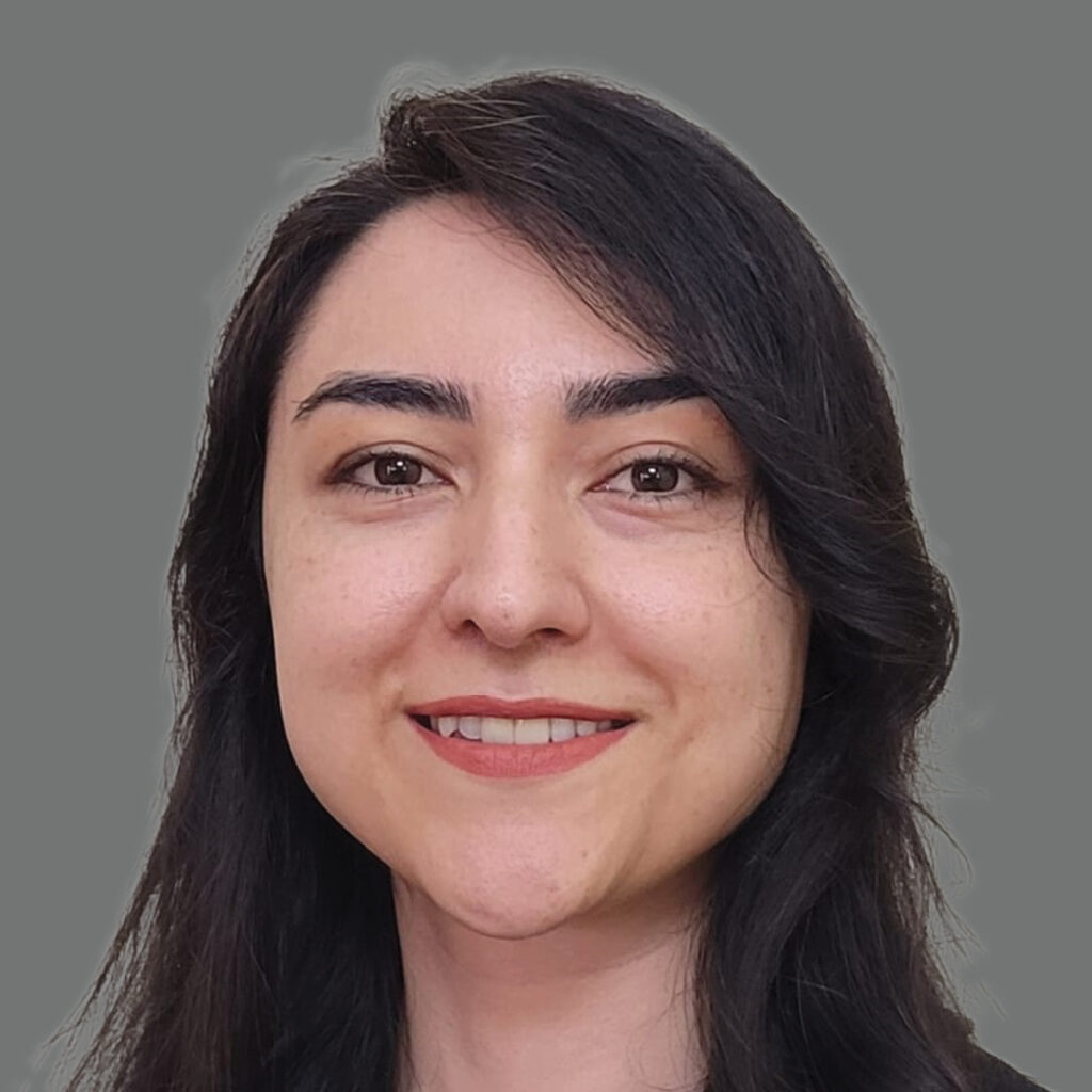 Zahra Sadri-Moshkenani